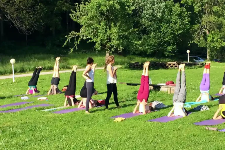 yoga yttc in bali Mahamukti Yoga School