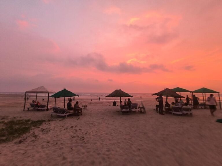 602709500 Mahamukti Yoga School